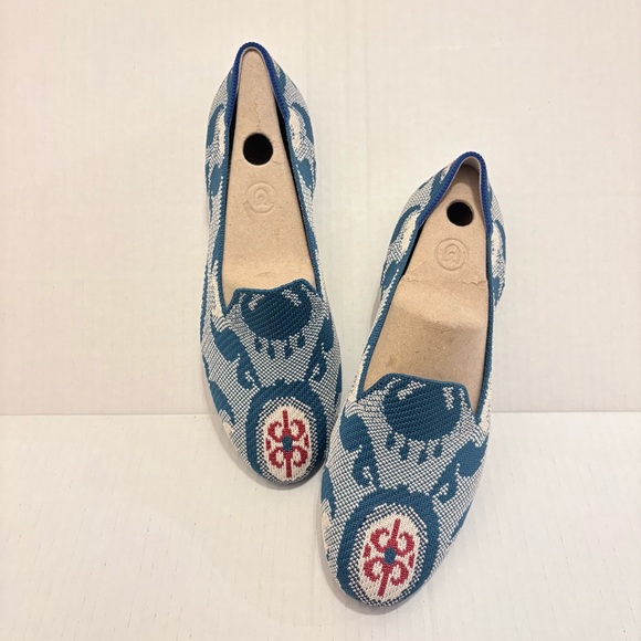 Rothy’s Blue and White Women's Loafers - Picture 1 of 8